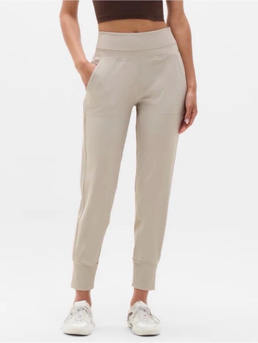 Women's Athleta Salutation Jogger